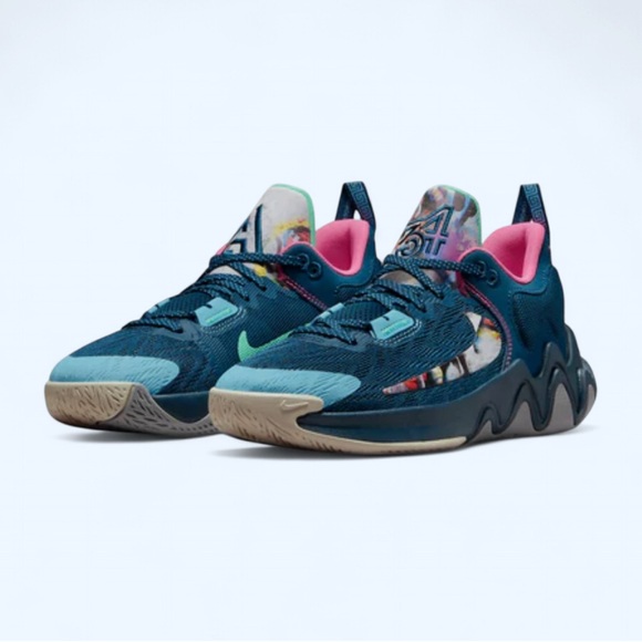 Nike Other - NIKE BIG KID GIANNIS IMMORTALITY 2 SE BASKETBALL SHOES